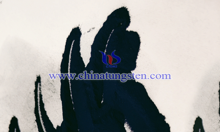 光熱轉(zhuǎn)化材料:氧化鎢納米顆粒圖片