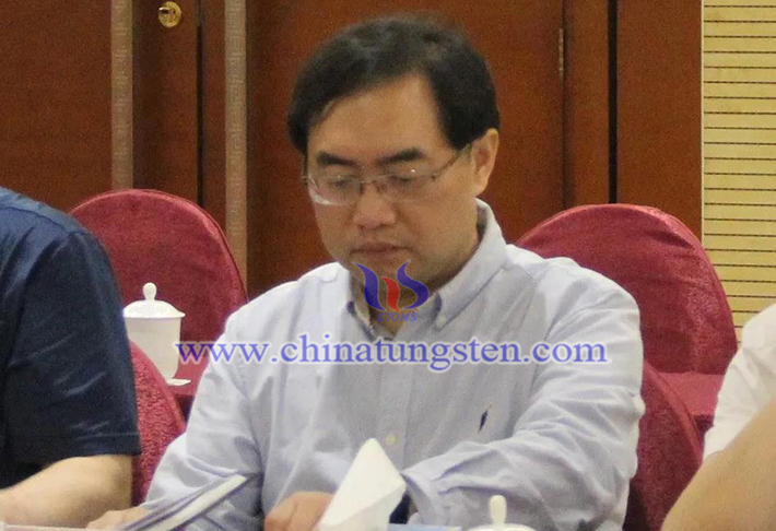 中國鎢業(yè)協(xié)會秘書長、主席團(tuán)主席蘇剛