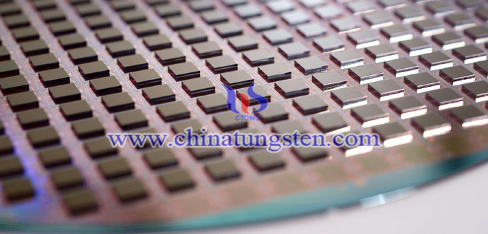 采用高純超細紫鎢生產(chǎn)的半導(dǎo)體圖片