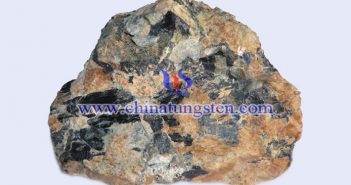 【直播新聞】鎢精礦穩(wěn)中探漲 APT主穩(wěn)觀望 鎢礦圖片